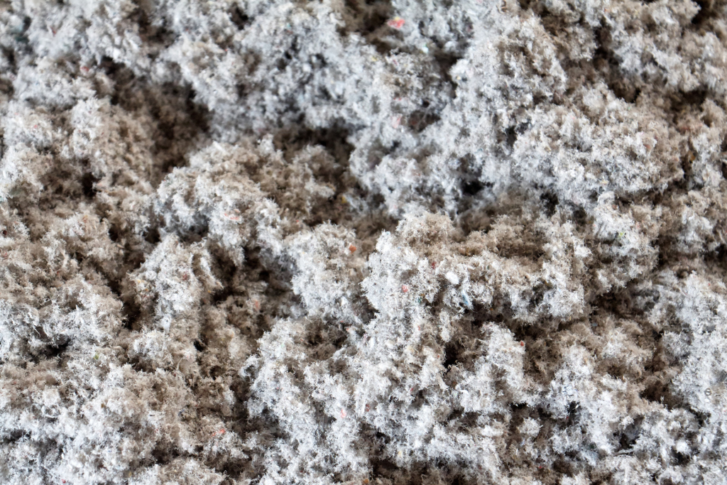 セルロースファイバーの断熱材